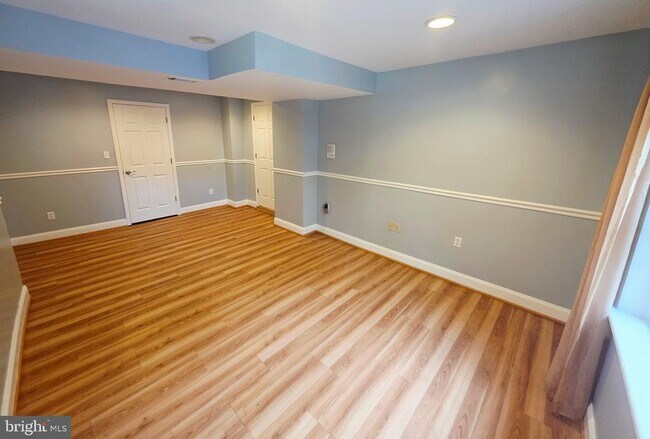 Building Photo - 6513 Old Dominion Dr