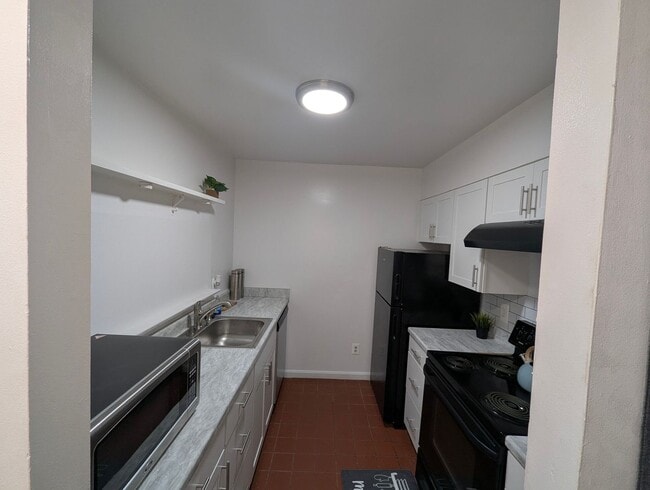 Building Photo - Relaxing 1 Bed 1 bath Townhome With Loft In Beautiful Sequoyah - Water Included