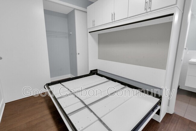 Building Photo - 401 Delaware Ave