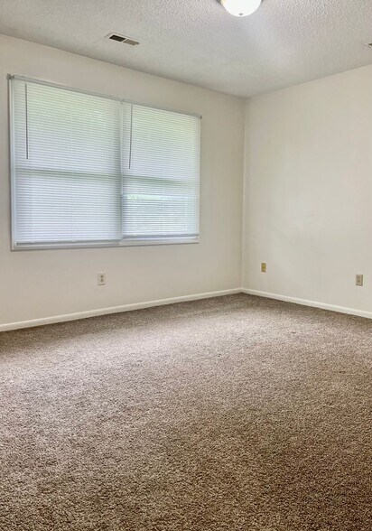 Building Photo - 51600 Co Rd 652