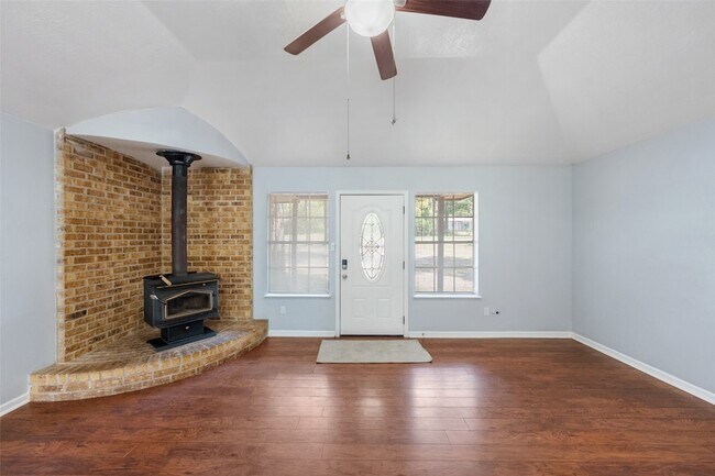 Building Photo - 11673 Robin Ln