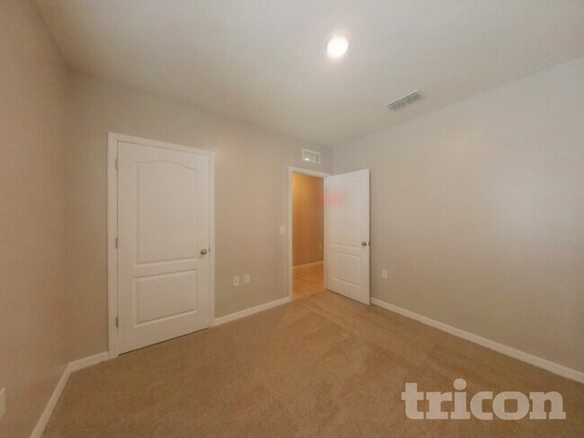 Building Photo - 3086 Timber Hawk Cir