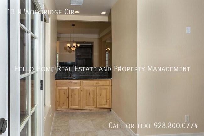 Building Photo - 13 N Woodridge Cir