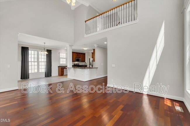 Building Photo - 109 Old Savannah Dr