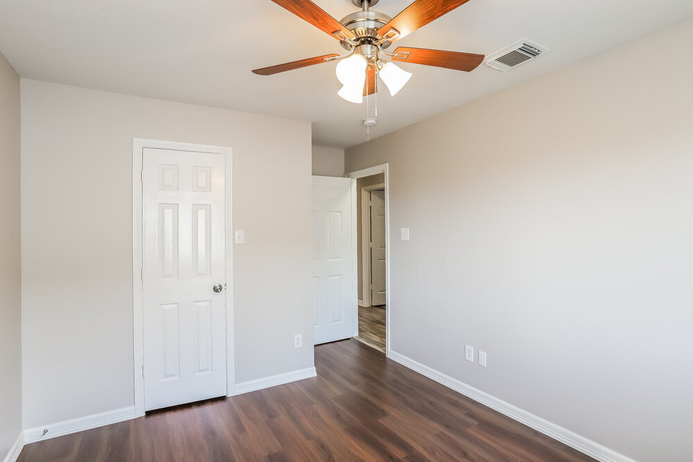 Building Photo - 8238 Fuqua Gardens Dr