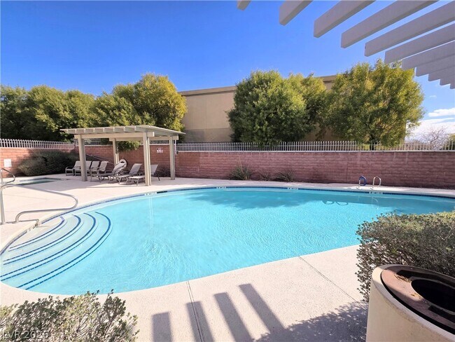 Building Photo - 9313 Night Mesa St