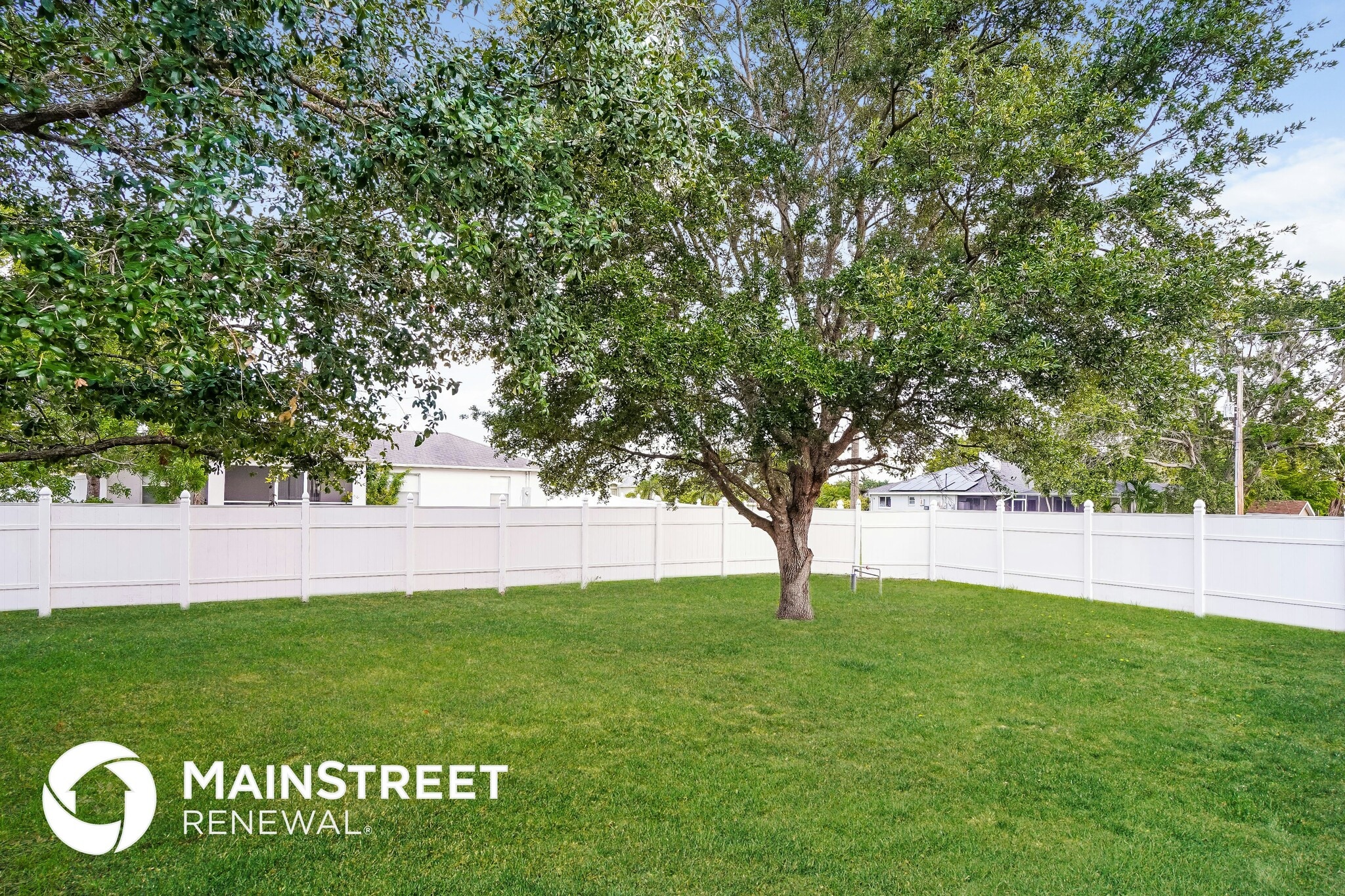 Building Photo - 1406 NW 8th Pl