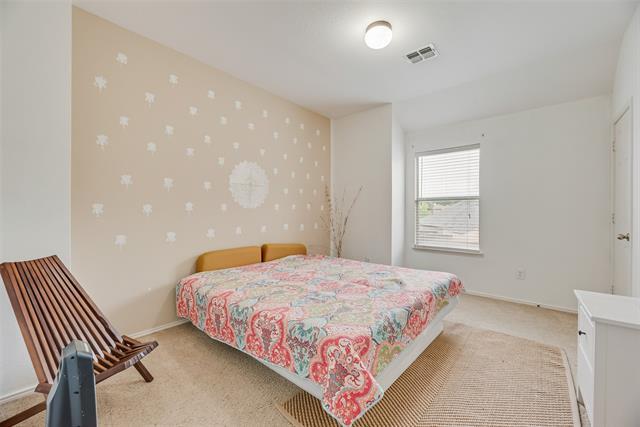 Building Photo - 15704 Ringdove Ct