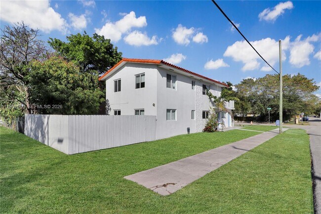 Building Photo - 3601 SW 2nd St