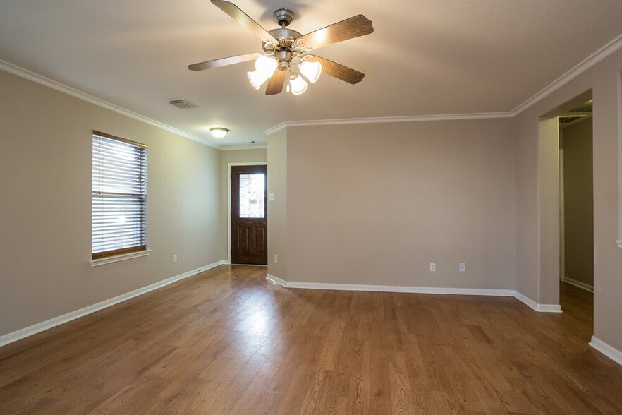 Building Photo - 29502 Legends Stone Dr