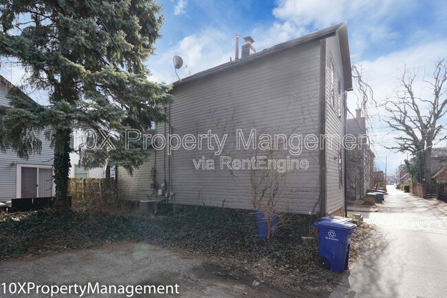 Building Photo - 386 Jackson St