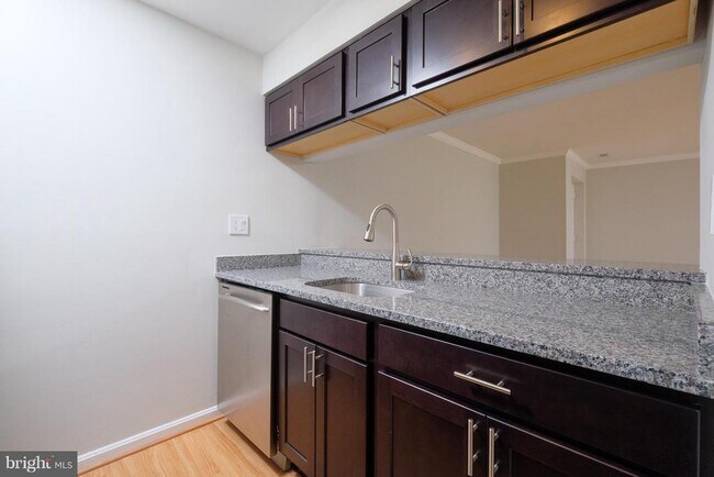 Building Photo - 1109 Castle Harbor Way