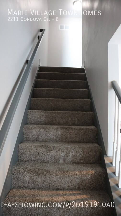 Building Photo - 2211-DBCordova Ct., Warrenton, MO 63383