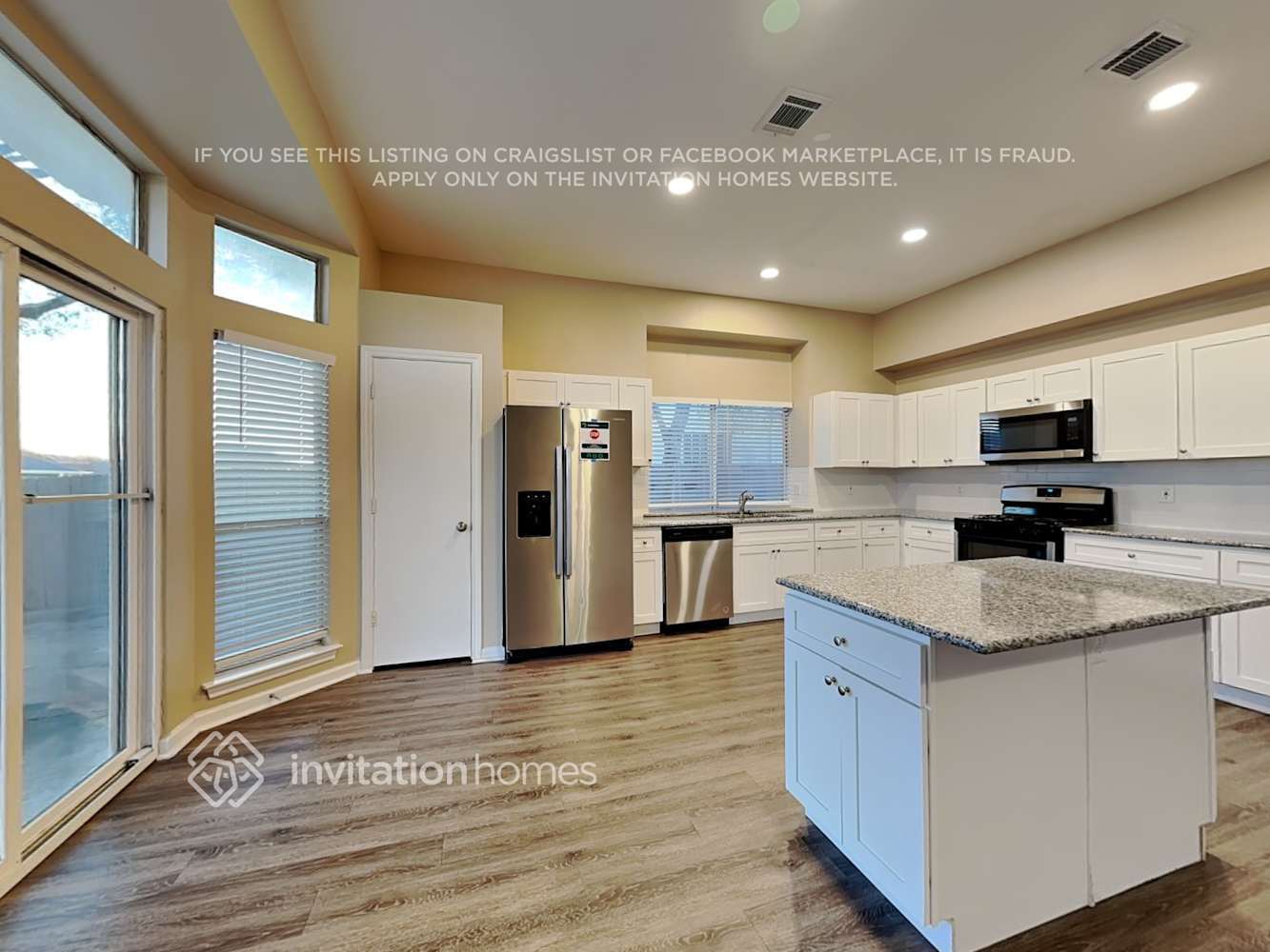 Building Photo - 2043 Hearthstone Dr