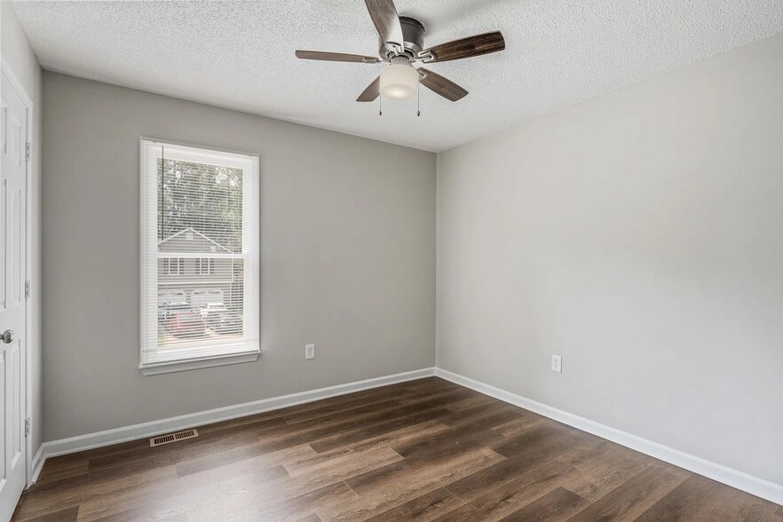 Building Photo - 14 Villa Rosa Ln