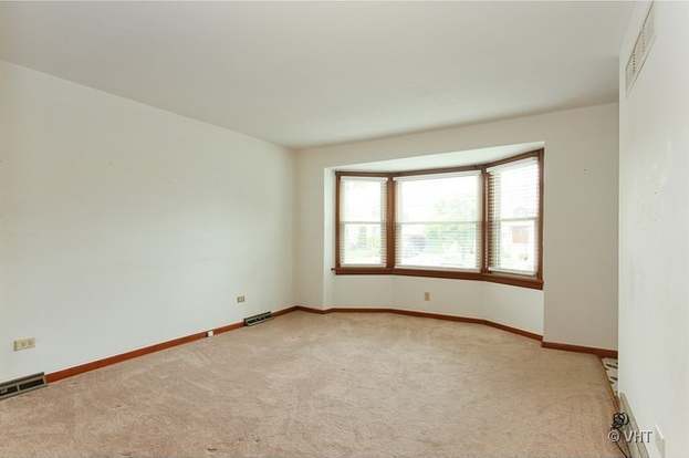 Building Photo - 8533 Massasoit Ave