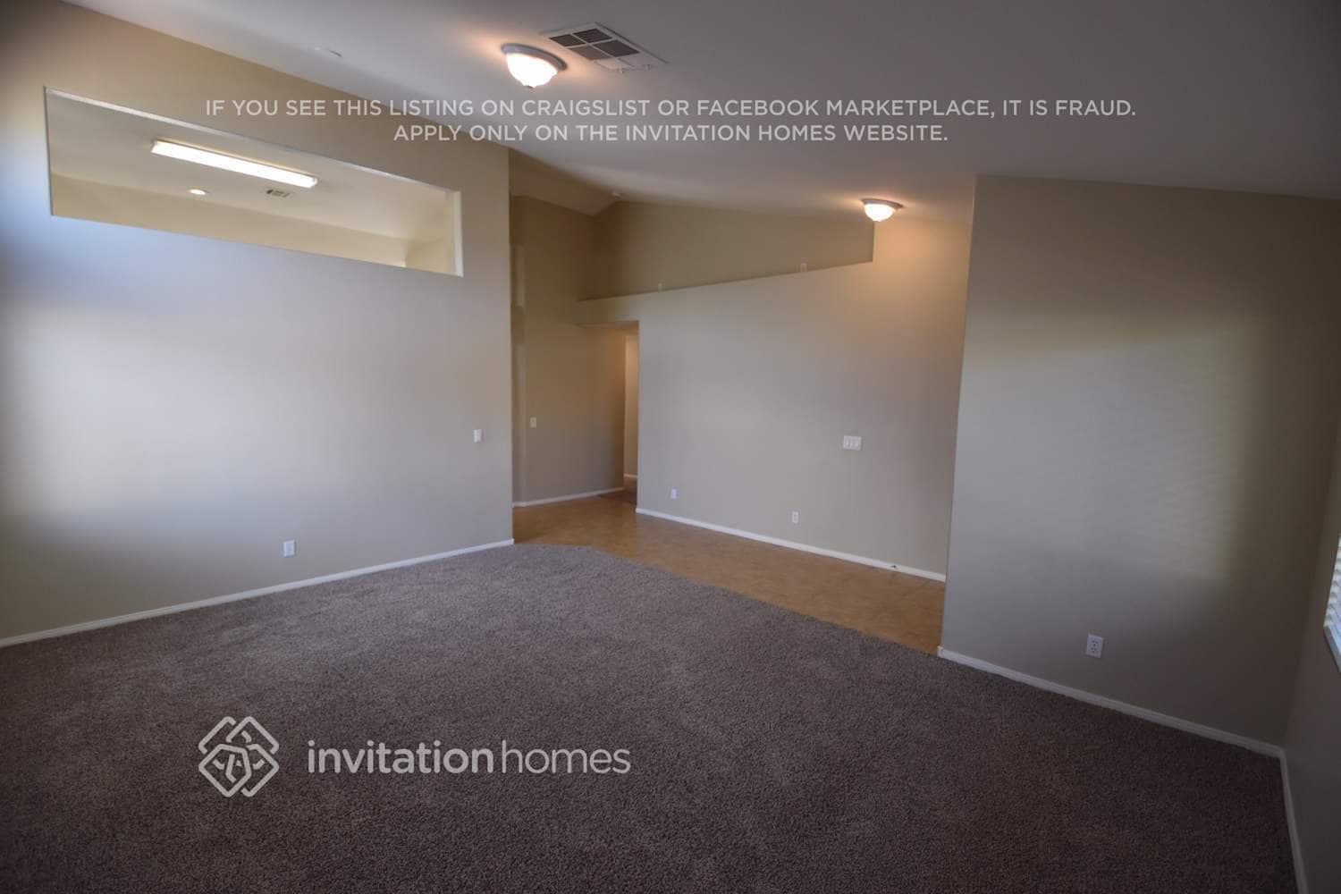 Building Photo - 320 Perry Ellis Dr