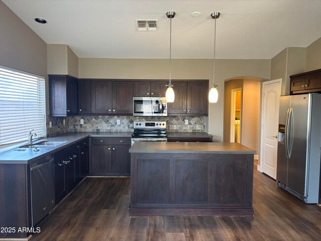 Building Photo - 17553 W Polaris Dr