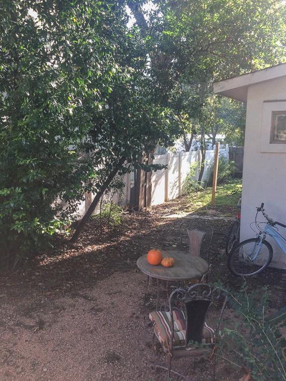 Building Photo - 3111 Harris Park Ave