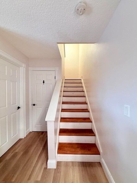 Building Photo - 11584 Winchester Dr