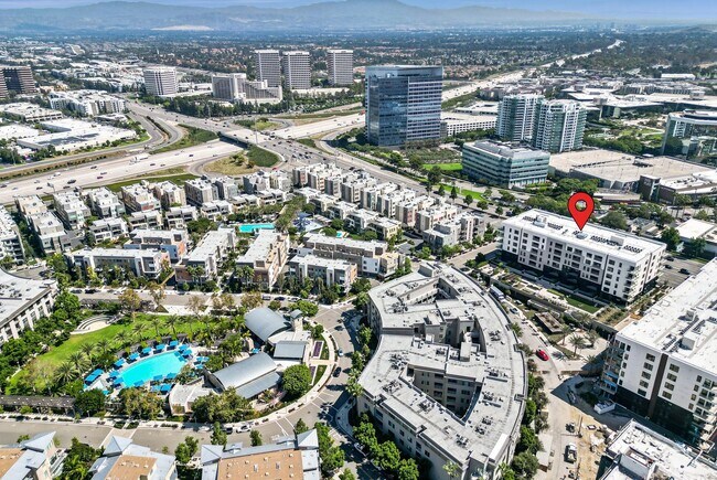 Building Photo - 4507 Rivington