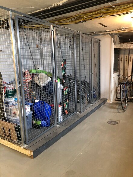 Extra storage - 4210 Langland St