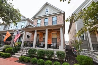 Building Photo - 936 W 1st Ave