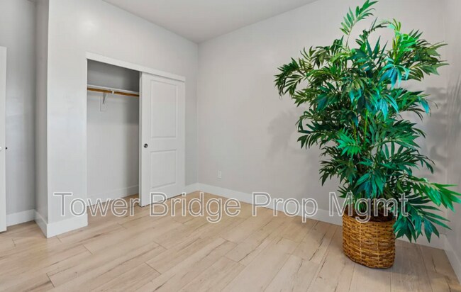 Building Photo - 208 Nimitz St