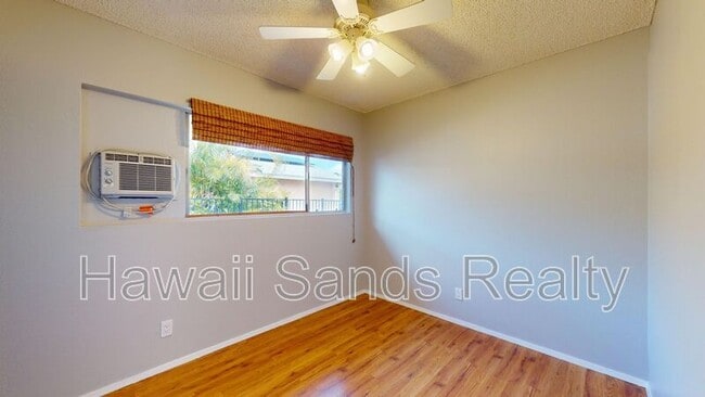 Building Photo - 94-422 Kuahui St.