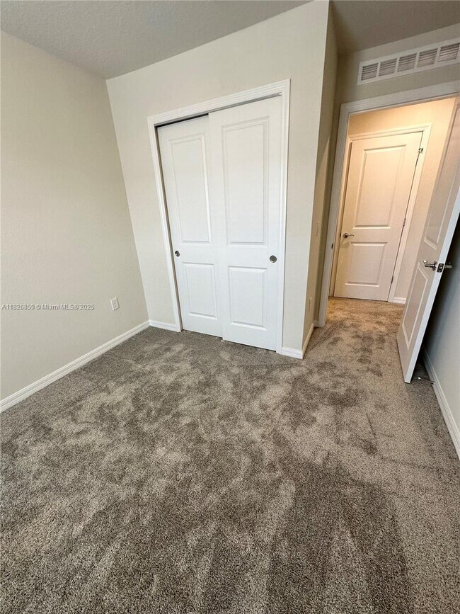 Building Photo - 6364 Tabebuia Pkwy