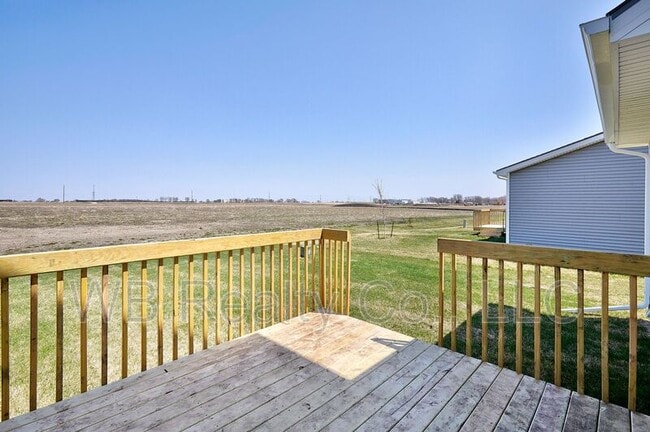 Building Photo - 1235 Locust St