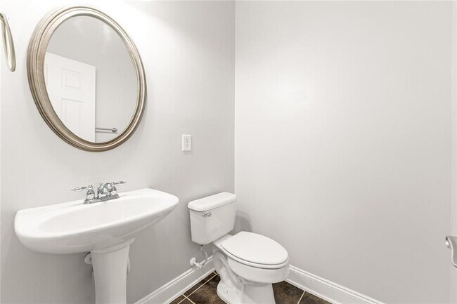 Building Photo - 3329 Rosecliff Trace NE