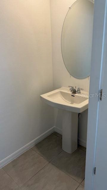 Building Photo - 2957 Skyline Lp