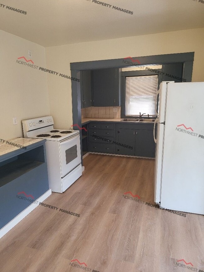 Building Photo - STATUS: *AVAILABLE* | R93I | $1495