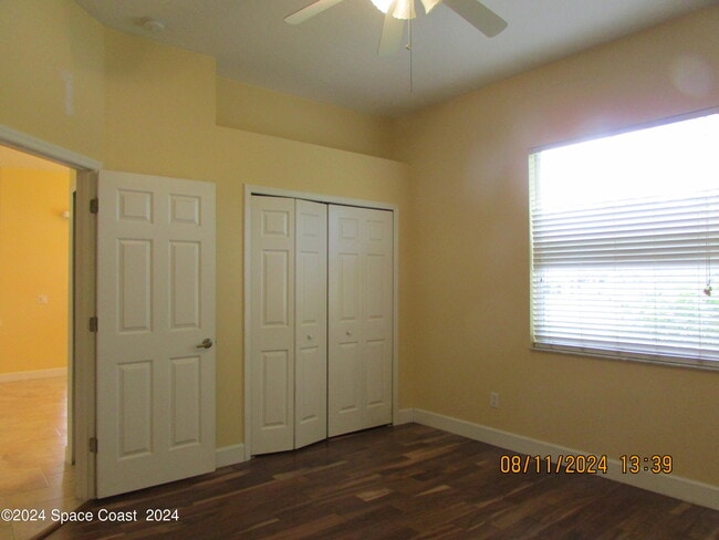 Building Photo - 1882 Woodfield Cir