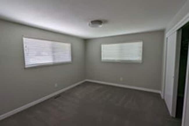 Building Photo - 4bd/2ba House in Fircrest