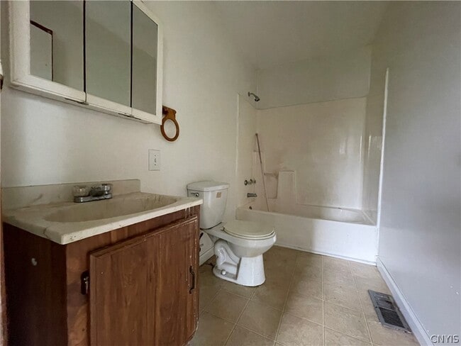 Building Photo - 8013 NY-13