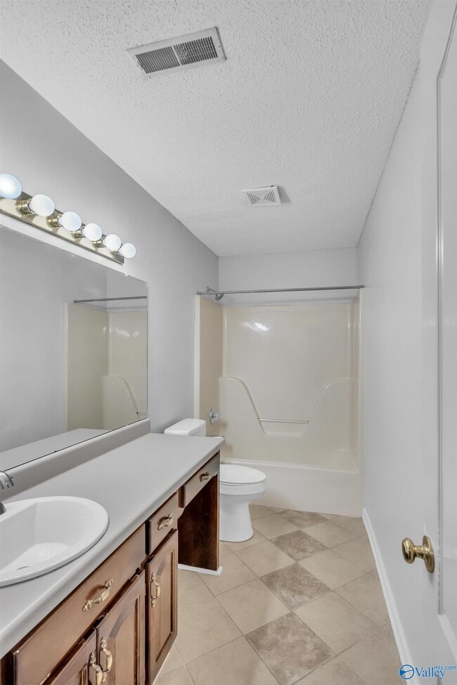 Building Photo - 212 Warfe Ct