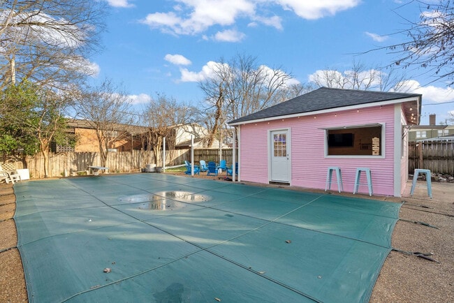 Building Photo - 30 N Auburndale St