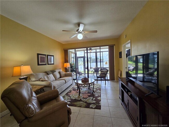 Building Photo - 6041 SE Landing Way