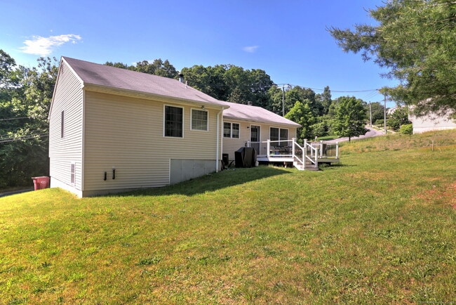 Building Photo - 167 Osborn Rd