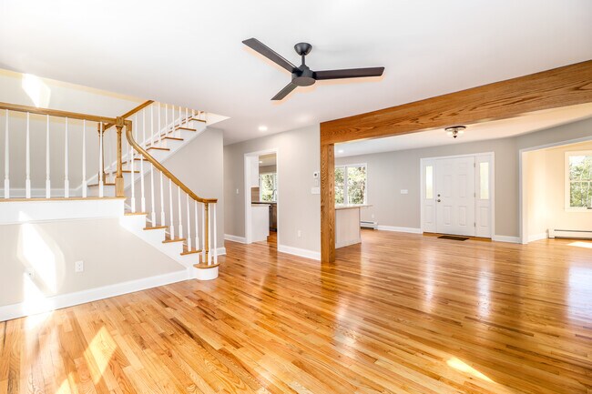 Building Photo - 85 Ironworks Hill Rd