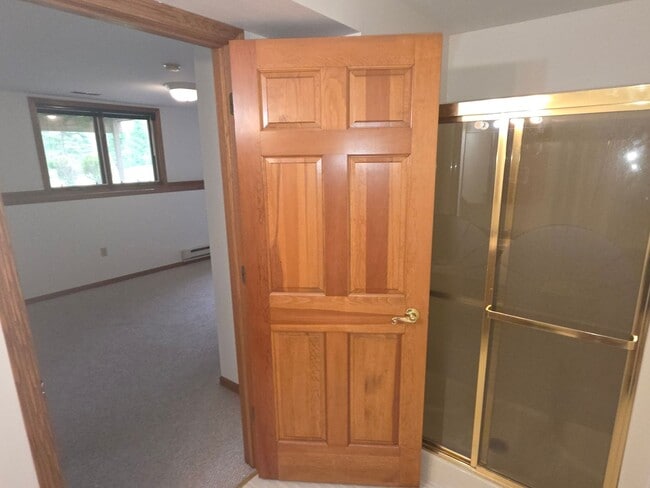 Building Photo - 3207 S Ridge Crest Ct