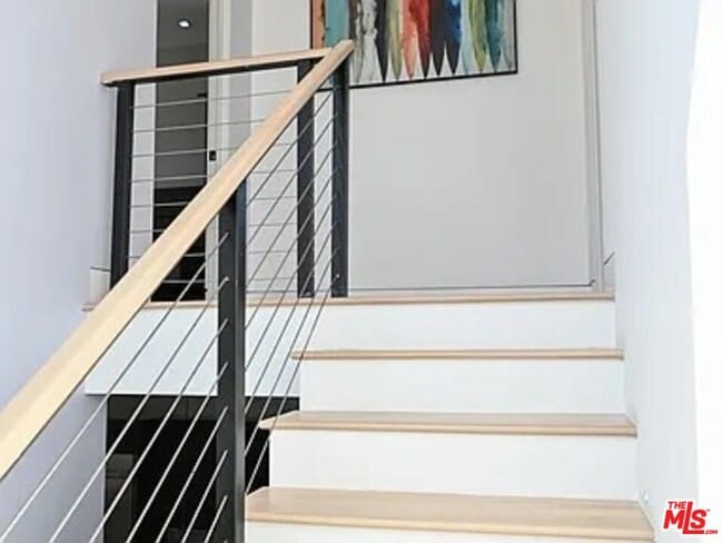 Building Photo - 1410 Coronado Terrace