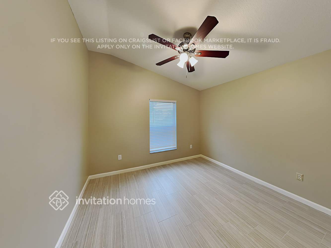 Building Photo - 1045 Summer Breeze Dr