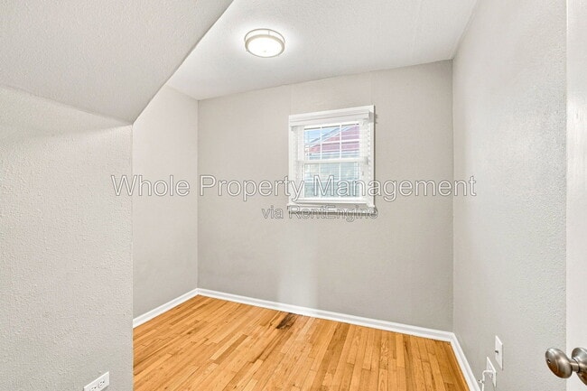 Building Photo - 1770 W Beekman Pl