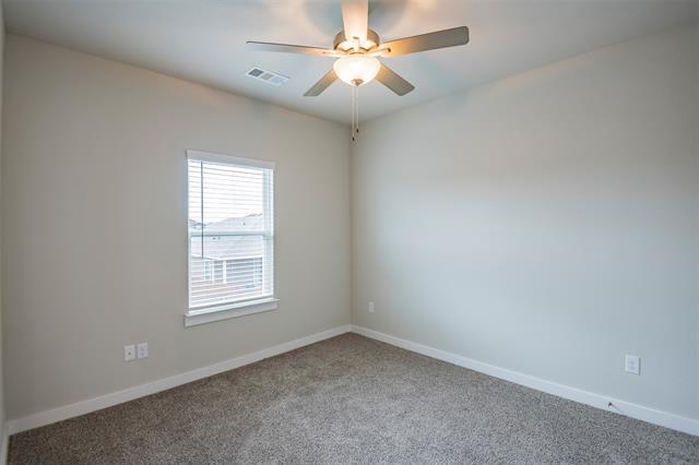 Building Photo - 644 Wheatfield Dr