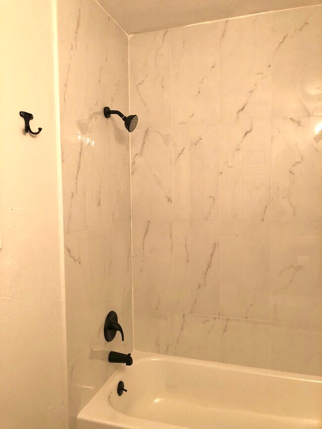 Building Photo - 11511 Kirkvalley Dr