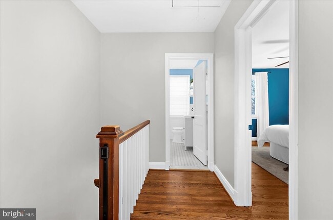 Building Photo - 312 Small Ct