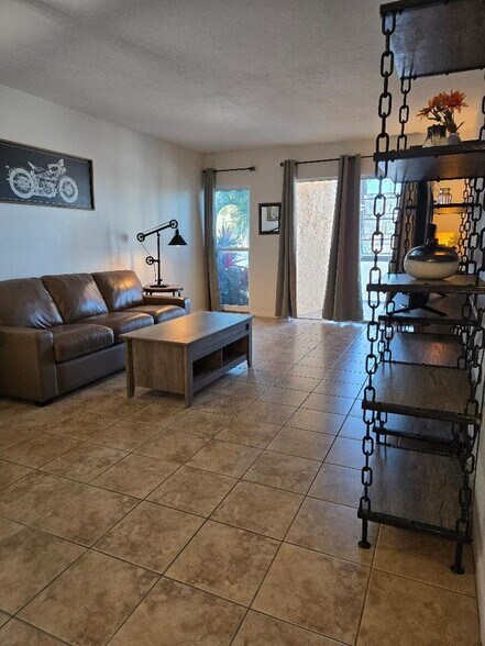 Building Photo - 4908 38th Way S